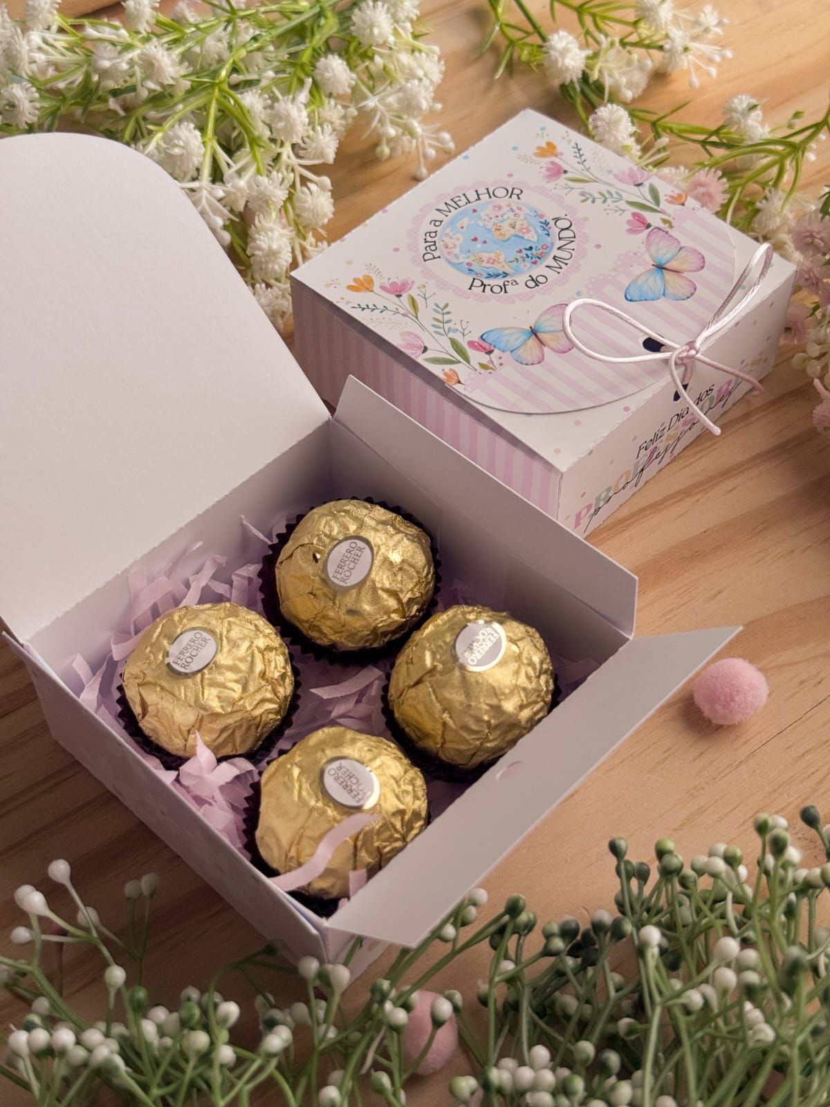 Caixa dia dos Professores com Ferrero